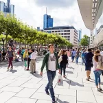 Frankfurt planira šire trotoare i bolju bezbednost za pešake