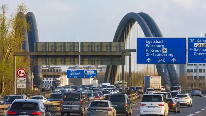 Koliko dugo u Njemačkoj smijete voziti automobil sa hrvatskim, srpskim i BiH registracijama